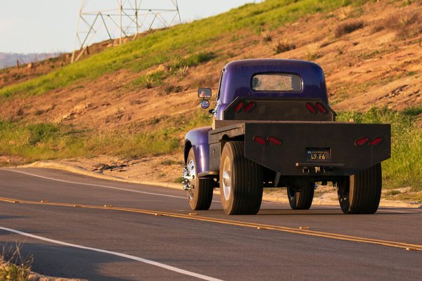 Essential Guide: How to Upgrade Your Classic Car with Modern Safety Features in the UK